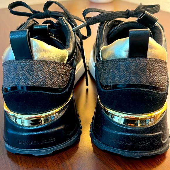 Sneakers by Michael Kors - Picture 6 of 6